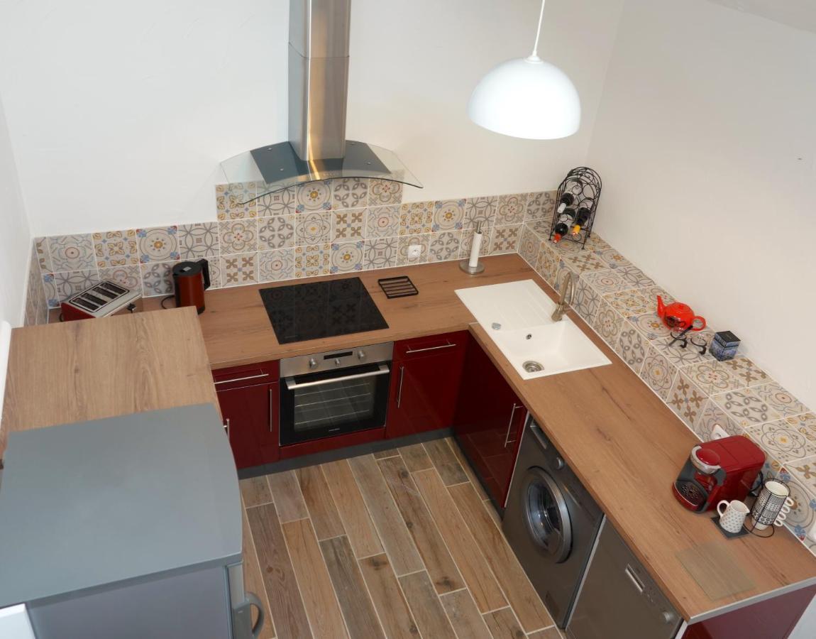 Gite Rural La Maison Mauve Ventouse Eksteriør bilde