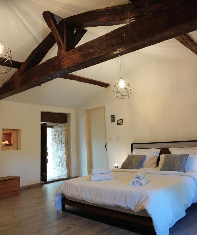Gite Rural La Maison Mauve Ventouse Eksteriør bilde